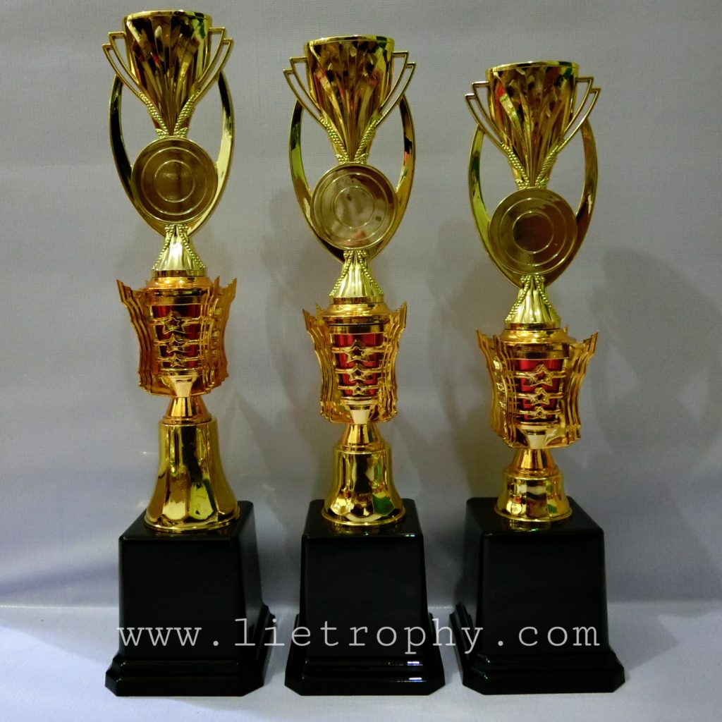 Jual Piala Murah Trophy Murah Jakarta Pabrik Piala Harga Piala Harga Trophy