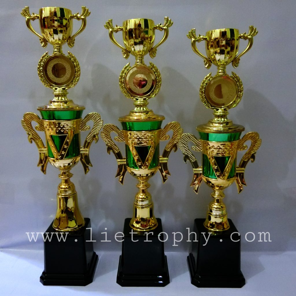 Jual Piala Murah Trophy Murah Jakarta Pabrik Piala Harga Piala Harga Trophy