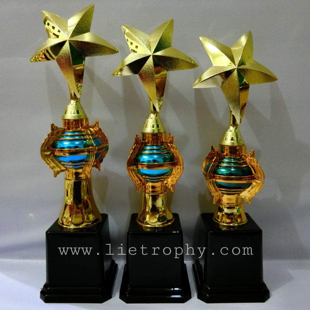 Jual Piala Murah Trophy Murah Jakarta Pabrik Piala Harga Piala Harga Trophy