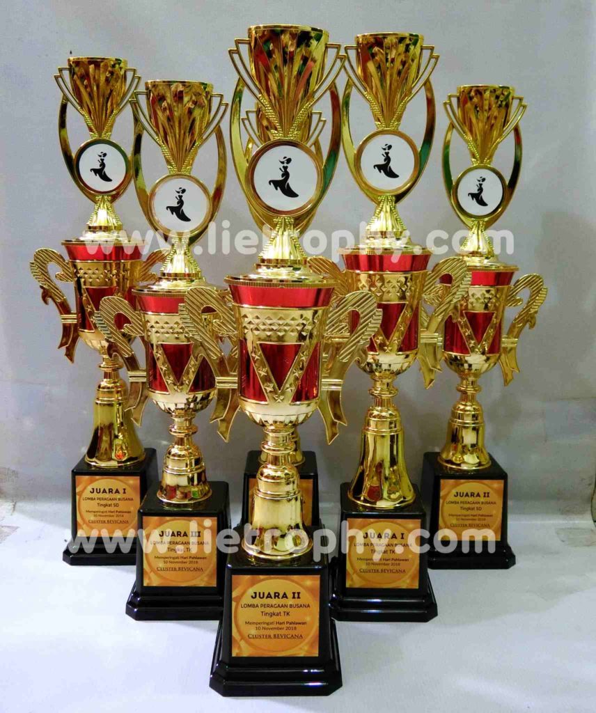 Jual Piala Murah Trophy Murah Jakarta Pabrik Piala Harga Piala Harga Trophy